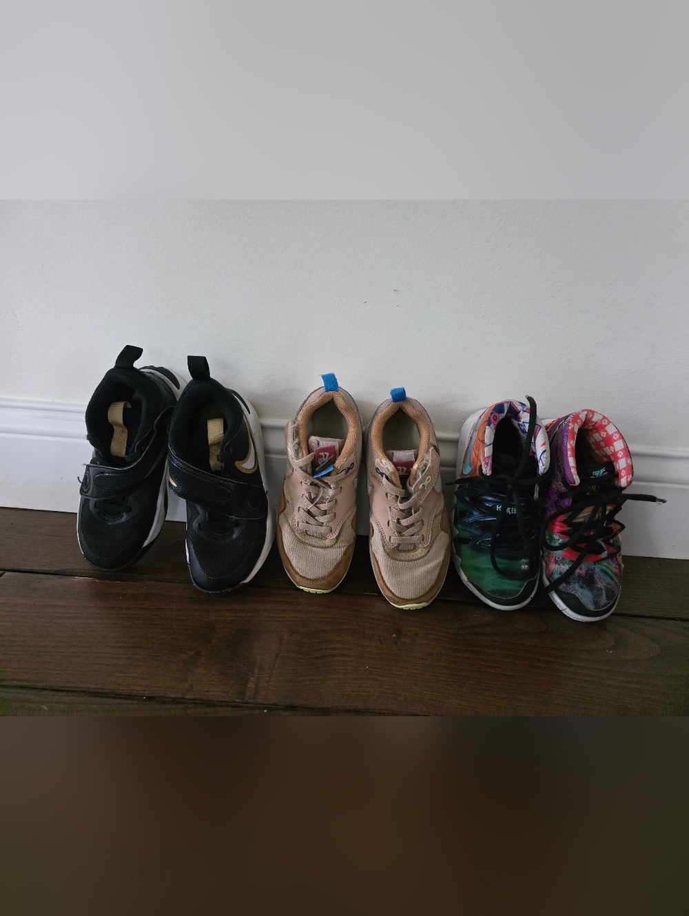 Nike Kids Tan Sneakers with Blue Pull Tabs